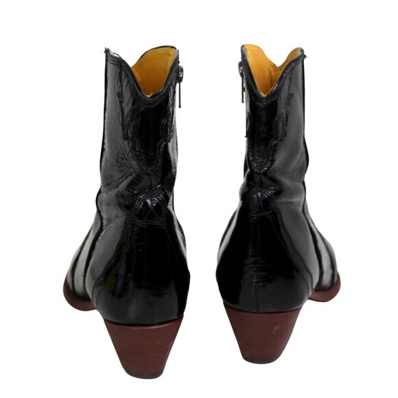 Free People PATENT BLACK GENUINE LEATHER POINTED TOE ZIP SIDE ANKLE BOOTS Sz 40 - Picture 5 of 11